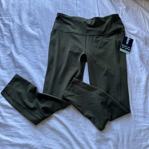 Performance high rise army green leggings